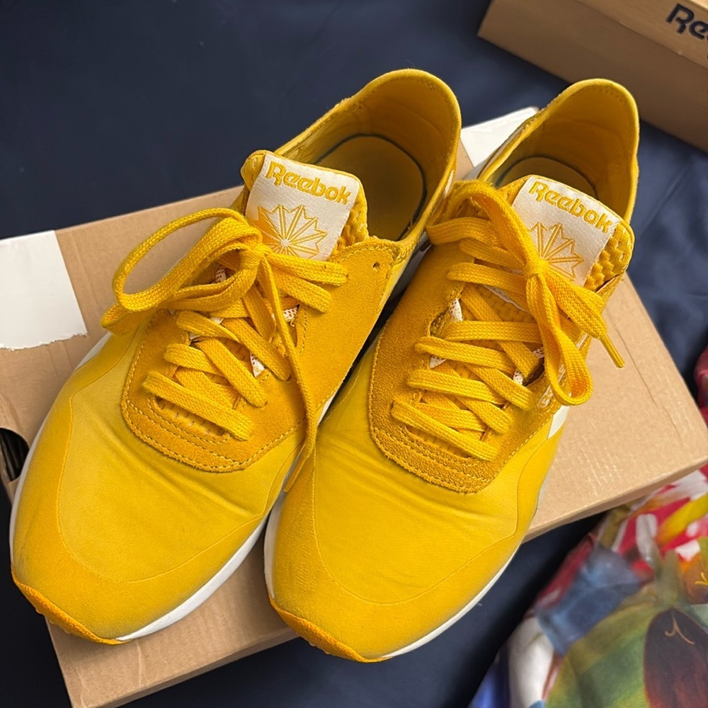 Gold Reebok, classic nylon sneakers